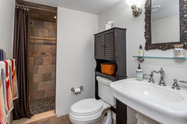 30 Lindsey Avenue, Stamford, CT 06905