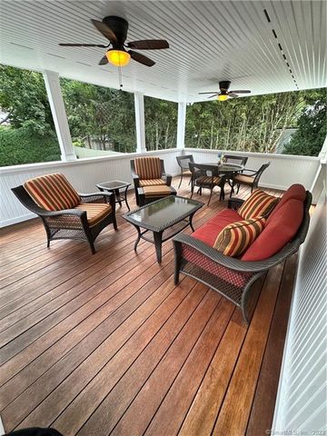 30 Lindsey Avenue, Stamford, CT 06905