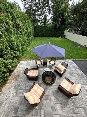 30 Lindsey Avenue, Stamford, CT 06905