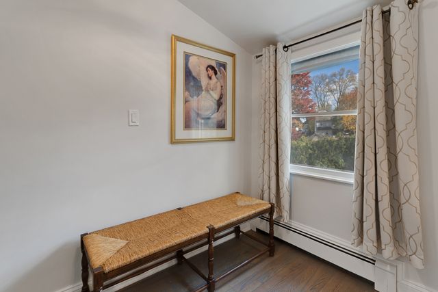 30 Lindsey Avenue, Stamford, CT 06905