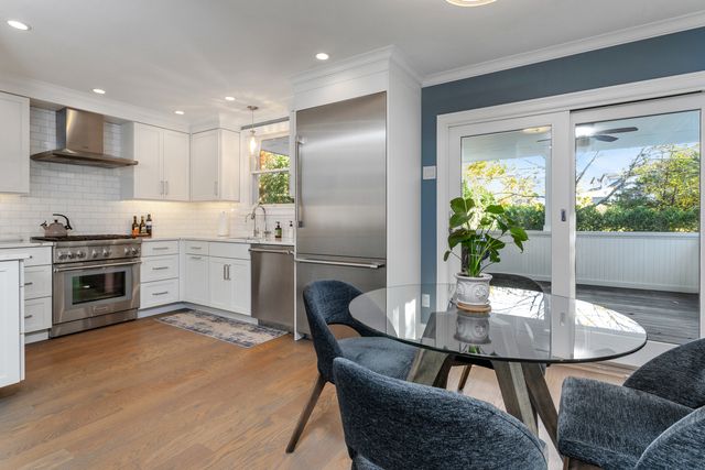 30 Lindsey Avenue, Stamford, CT 06905