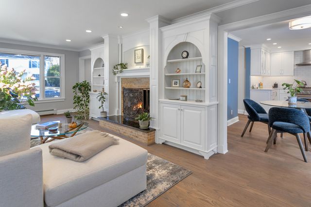 30 Lindsey Avenue, Stamford, CT 06905