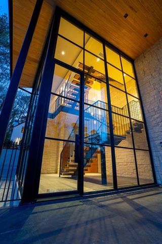 843 Yorkshire Road, Atlanta, GA 30306