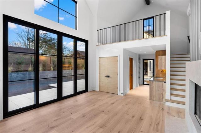843 Yorkshire Road, Atlanta, GA 30306