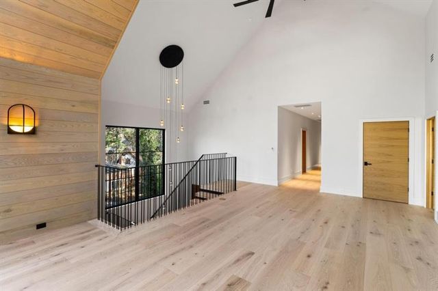 843 Yorkshire Road, Atlanta, GA 30306