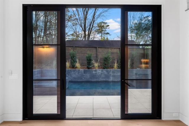843 Yorkshire Road, Atlanta, GA 30306