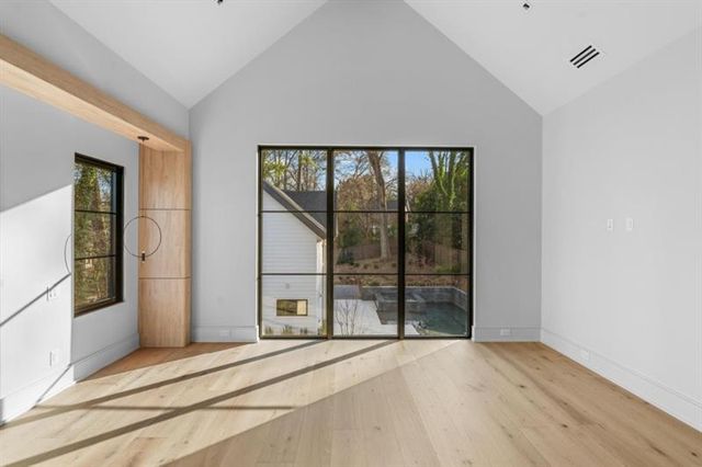 843 Yorkshire Road, Atlanta, GA 30306