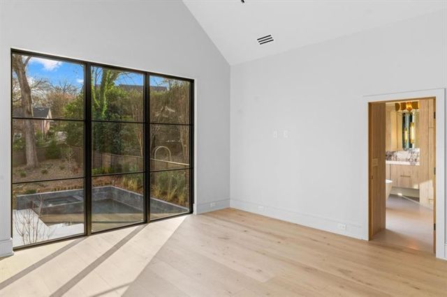 843 Yorkshire Road, Atlanta, GA 30306