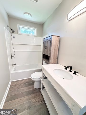 213 N Lee Street, Lagrange, GA 30240