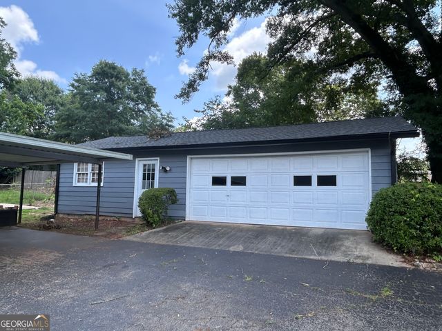 213 N Lee Street, Lagrange, GA 30240