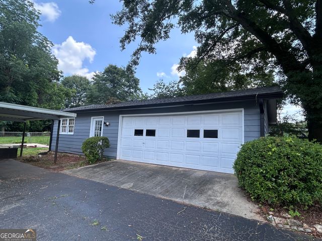 213 N Lee Street, Lagrange, GA 30240
