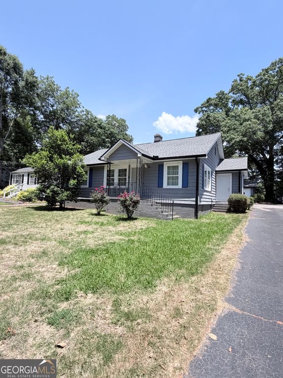 213 N Lee Street, Lagrange, GA 30240