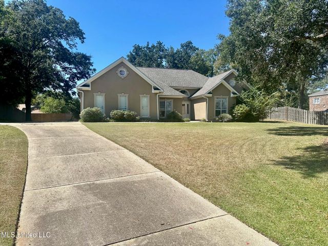 153 Spence Drive, Pass Christian, MS 39571
