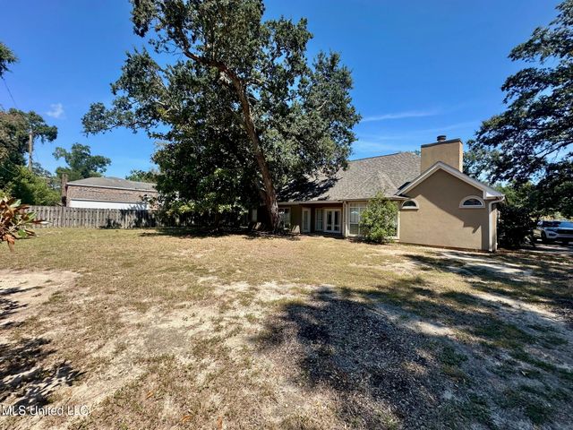 153 Spence Drive, Pass Christian, MS 39571