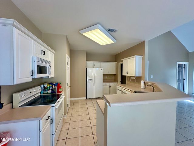 153 Spence Drive, Pass Christian, MS 39571