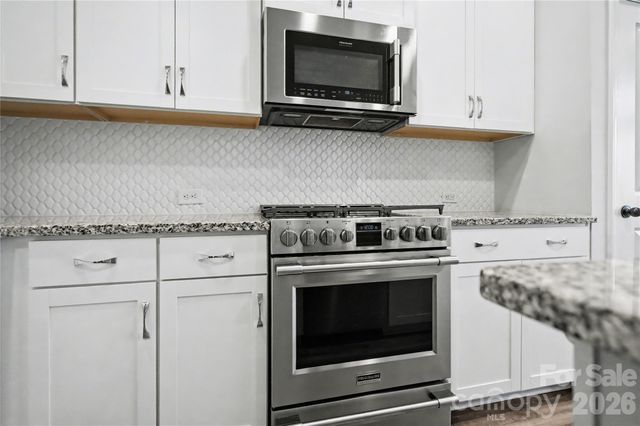 2037 Statesville Avenue, Charlotte, NC 28206