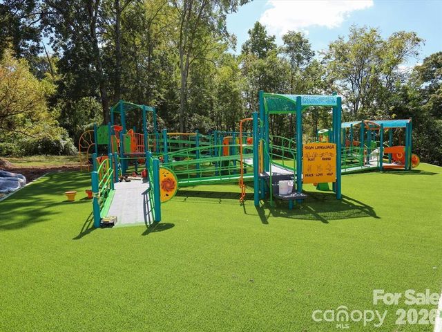 2037 Statesville Avenue, Charlotte, NC 28206