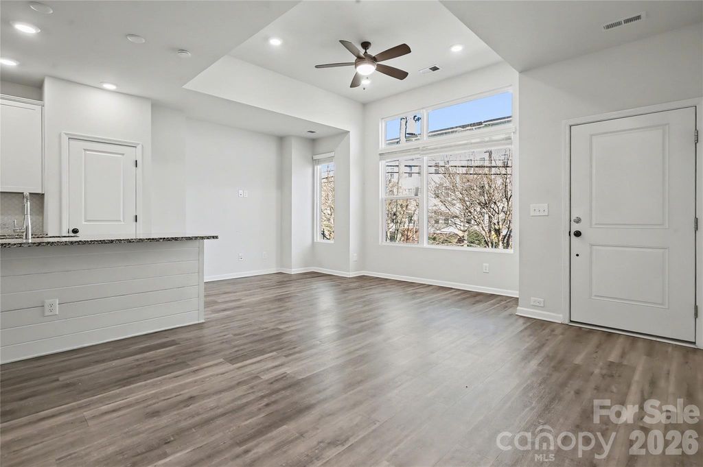 2037 Statesville Avenue, Charlotte, NC 28206