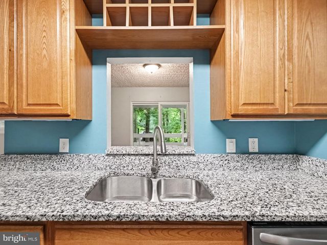 3612 LAKEVIEW PKWY, Locust Grove, VA 22508