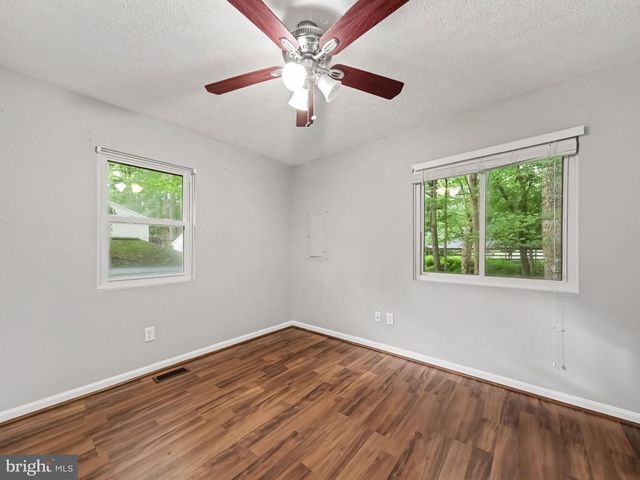 3612 LAKEVIEW PKWY, Locust Grove, VA 22508