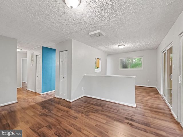 3612 LAKEVIEW PKWY, Locust Grove, VA 22508