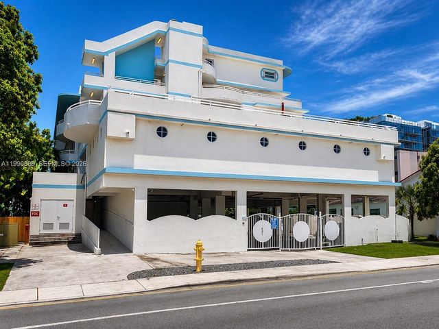 9156 Collins Ave 107, Surfside, FL 33154