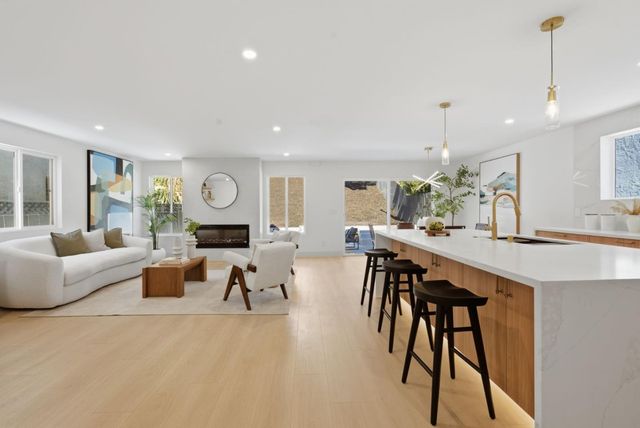 276 Dennis Drive, Daly City, CA 94015