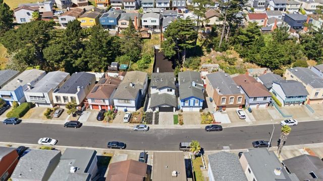 276 Dennis Drive, Daly City, CA 94015