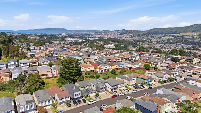 276 Dennis Drive, Daly City, CA 94015