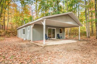 8141 135th Ave, Evart, MI 49631