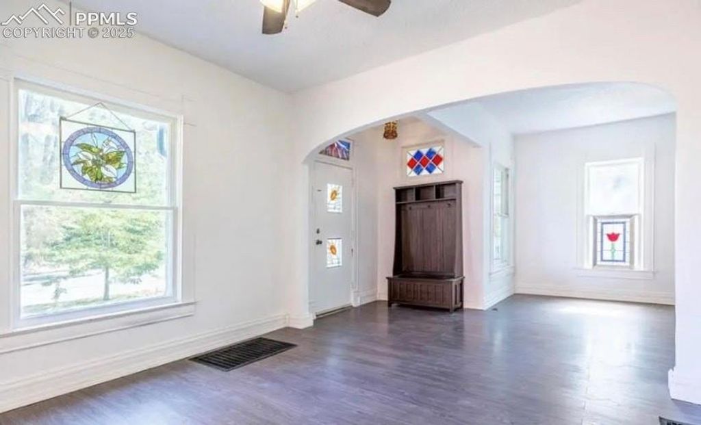 116 W Adams Avenue, Pueblo, CO 81004 — photo 2