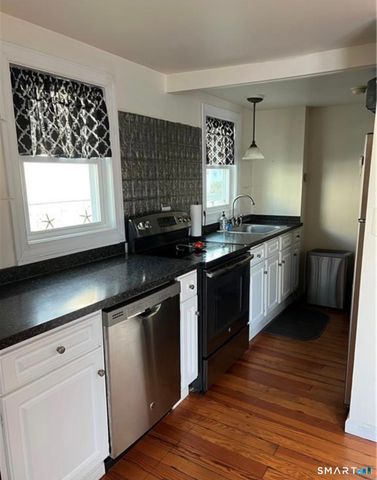 48 Lawrence Avenue, Milford, CT 06460