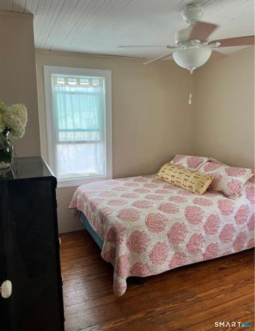 48 Lawrence Avenue, Milford, CT 06460