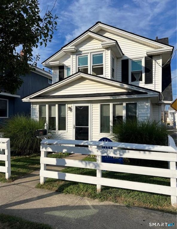 48 Lawrence Avenue, Milford, CT 06460