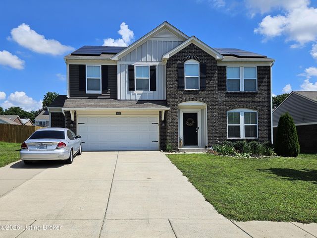 8605 Loyal Dr, Louisville, KY 40229
