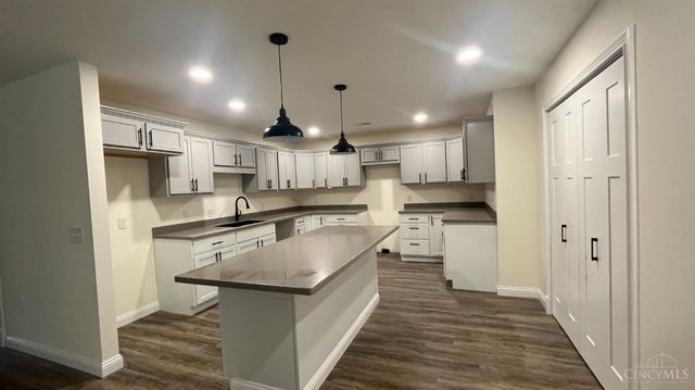 7619 Pea Ridge Road, Hillsboro, OH 45133