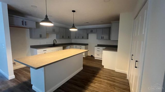 7619 Pea Ridge Road, Hillsboro, OH 45133