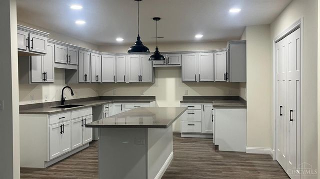 7619 Pea Ridge Road, Hillsboro, OH 45133