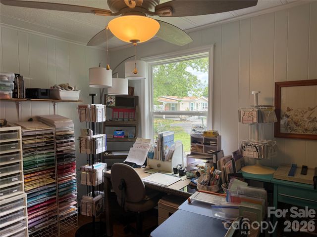227 Cranbrook Circle, Hendersonville, NC 28792