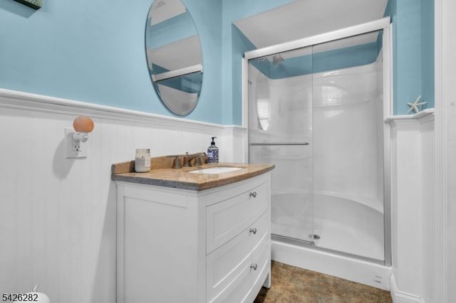 51 Chestnut St, New Providence Boro, NJ 07974