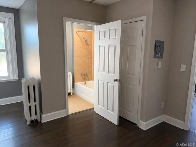 48 Cannon Street 7, Poughkeepsie, NY 12601