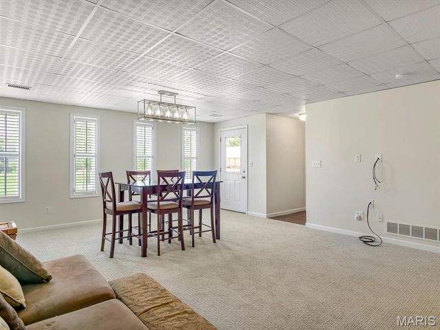 216 WOODLAND Drive, Edwardsville, IL 62025
