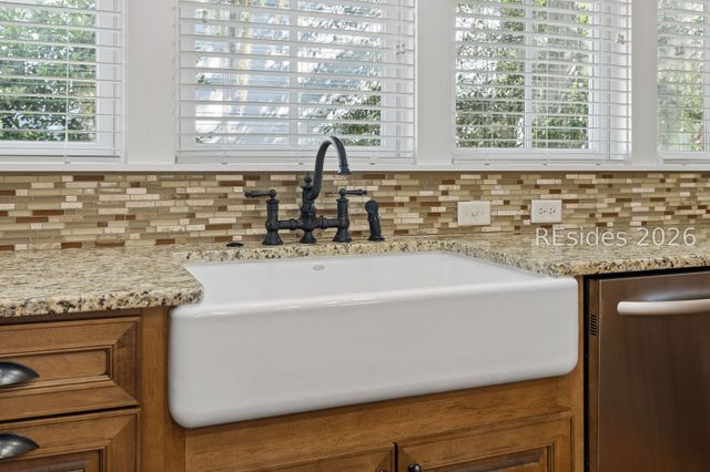 40 River Pl, Beaufort, SC 29906
