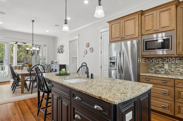 40 River Pl, Beaufort, SC 29906