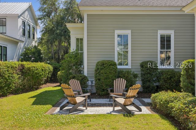 40 River Pl, Beaufort, SC 29906
