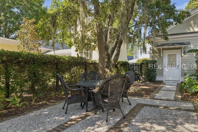 40 River Pl, Beaufort, SC 29906