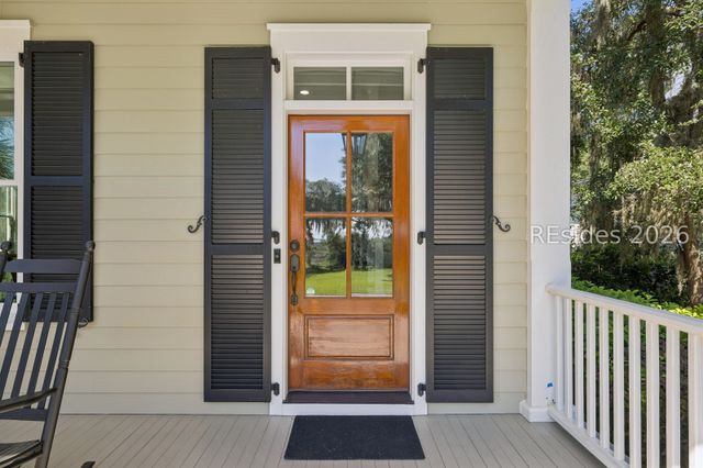 40 River Pl, Beaufort, SC 29906
