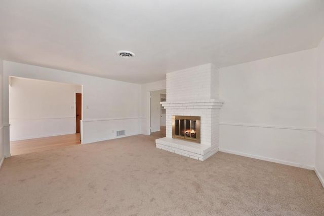 4636 Goya Pkwy, Sacramento, CA 95823