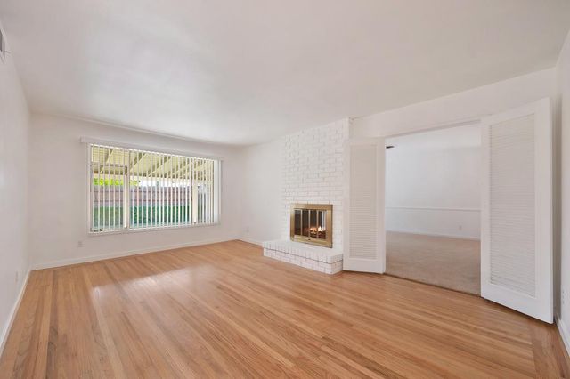 4636 Goya Pkwy, Sacramento, CA 95823