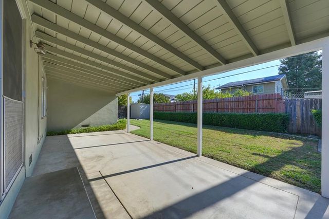 4636 Goya Pkwy, Sacramento, CA 95823